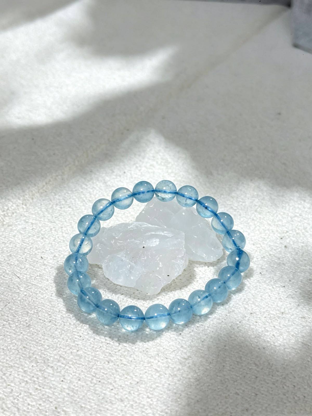 Ocean-Calm Aquamarine (Aquamarine Round Bead Bracelet)